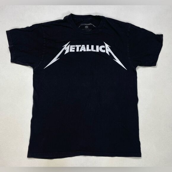 METALLICA Tops - Metallica Graphic Logo T-shirt Women Medium Black Short Sleeve Music